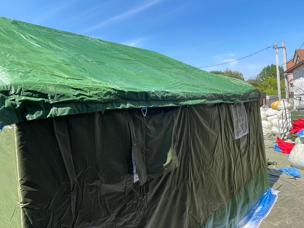 Палатка Каркасная утепленная зеленого цвета 5х4 Палатка Каркасная утепленная зеленого цвета 5х4